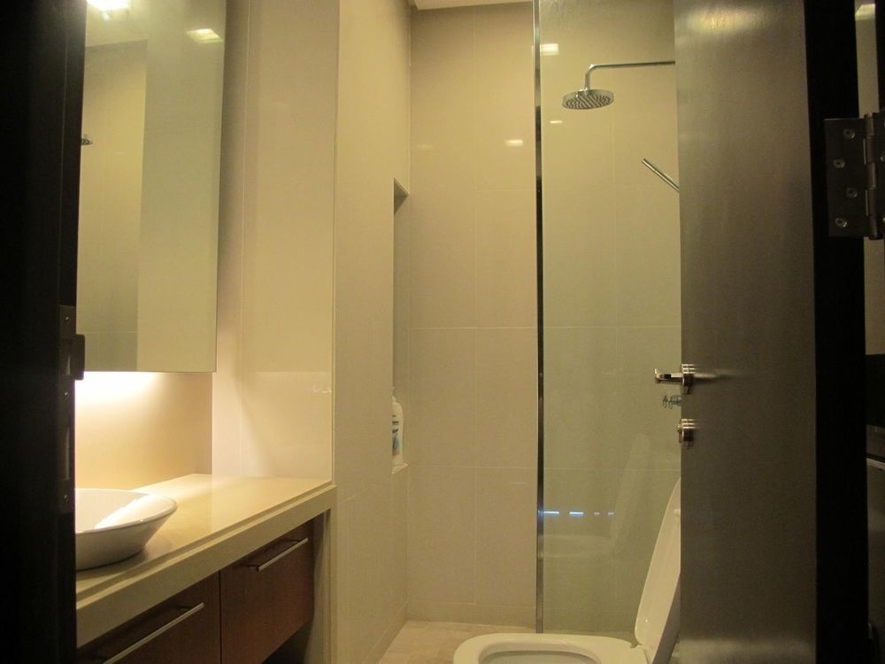 Luxury Suites @ Straits Quay تانجونغ بونغاه المظهر الخارجي الصورة